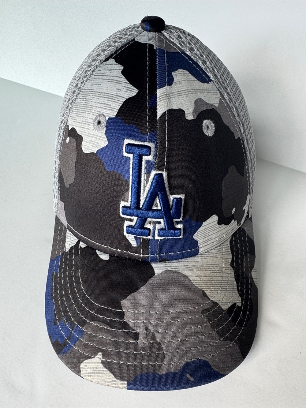 Youth New Era 39Thirty Los Angeles Dodgers Blue/Gray Camo Flex Fit Baseball Hat